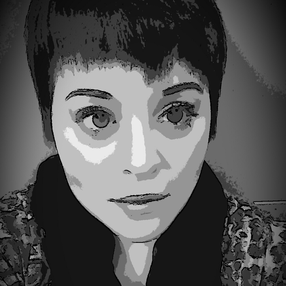 Meet your Posher, Ashley - Picture 2 of 6